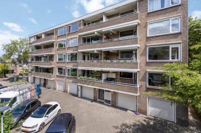 Woning J.J. van Deinselaan 436 Enschede