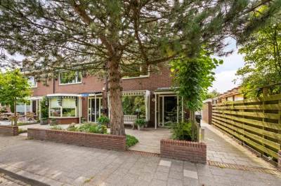 Woning Douw van der Kraplaan 53 Voorschoten