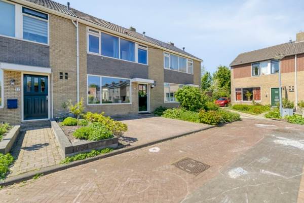 Woning De Vennen 55 Eenrum
