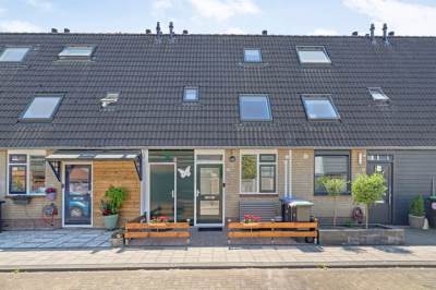 Woning Fie Carelsenstraat 18 Spijkenisse