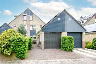 Woning Westbroekerweg 104 Velserbroek
