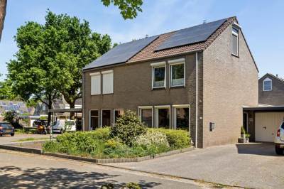 Woning Mezenveld 152 Emmen