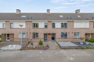Woning Marga Klompéstraat 49 Waalwijk