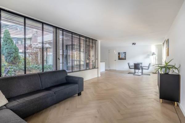 Woning Blaak 251 Rotterdam