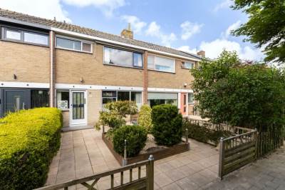 Woning Oranjelaan 11 Nieuwkoop