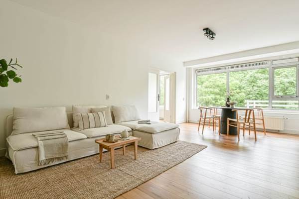 Woning Nachtwachtlaan 156 Amsterdam