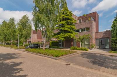 Woning Professor Pigracht 28 Almere