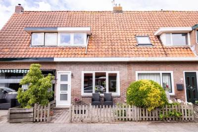 Woning Dijkstraat 32 Den Oever