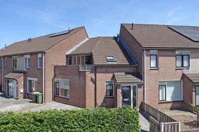 Woning Charlotte Köhlerstraat 43 Hengelo (OV)