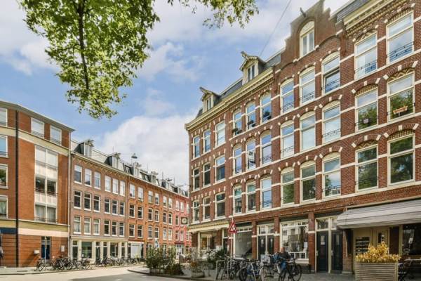 Woning Van Limburg Stirumplein 223 Amsterdam
