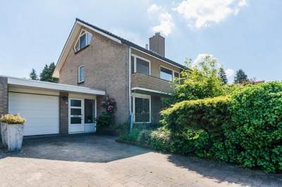 Woning Rozelaar 12 Geldrop