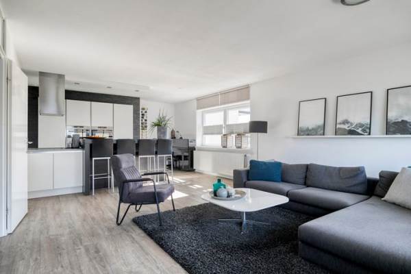 Woning Buitenbassinweg 342 Rotterdam