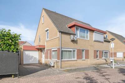 Woning Ter Steene 1 Sint Jansteen