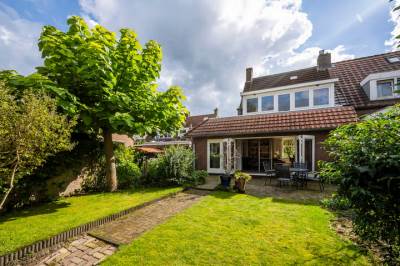 Woning Goossen de Witstraat 17 Laren (NH)