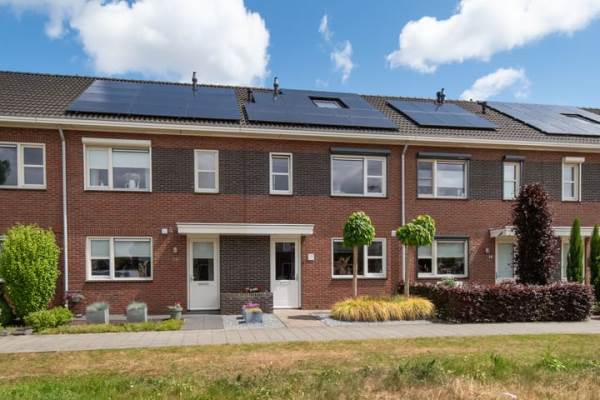 Woning Bereklauw 16 Rijssen