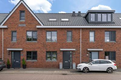 Woning Hof van Delftsesluis 29 Vlaardingen