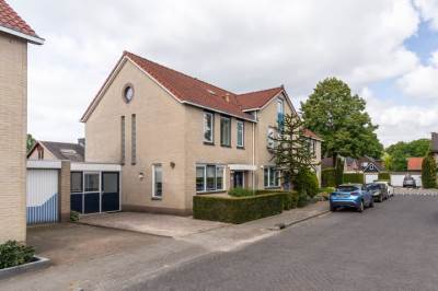 Woning Dirkje van Barneveldweg 6 Austerlitz