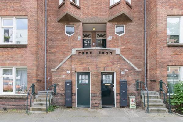 Woning Van Hilligaertstraat 12B Amsterdam