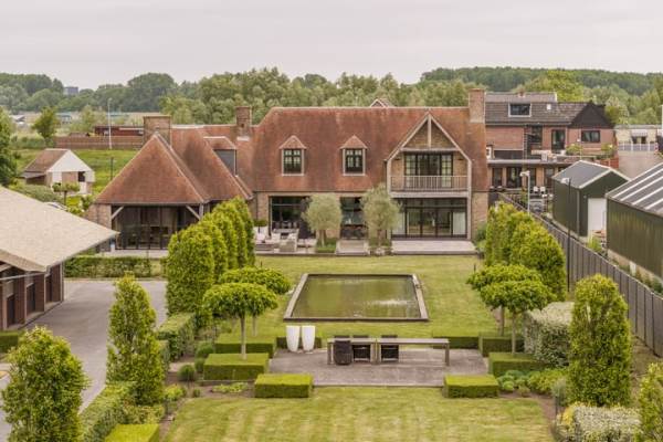 Woning Lijnderdijk 180 Lijnden