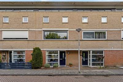 Woning Lucretia van Merkenstraat 29 Spijkenisse