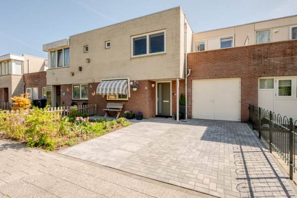 Woning Beukenhof 98 Lelystad