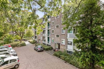 Woning van Leeuwenstraat 74 Voorburg