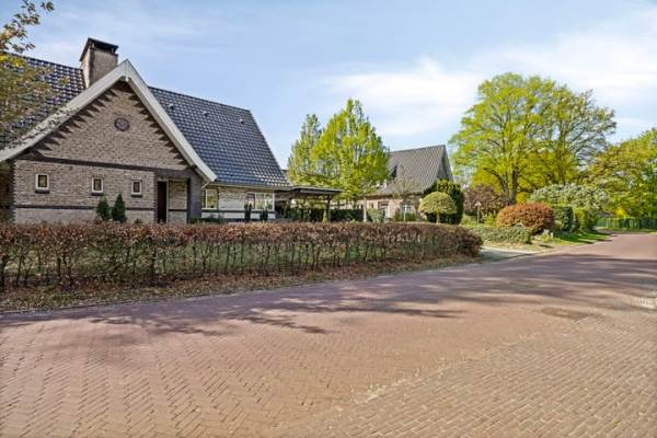 Woning Huizingsbrinkweg 13 Emmen
