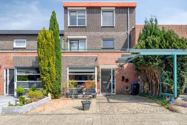Woning Veersemeer 27 Barendrecht