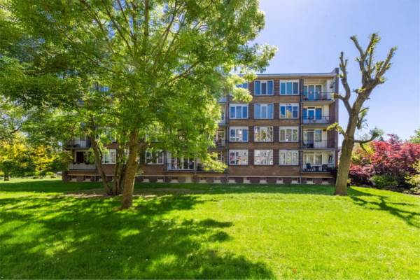 Woning Aart van der Leeuwstraat 41 Weesp