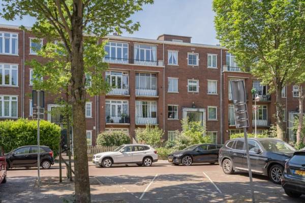 Woning Johan van Oldenbarneveltlaan 16C Den Haag