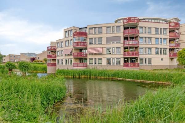 Woning Kamilleveld 38 Schiedam