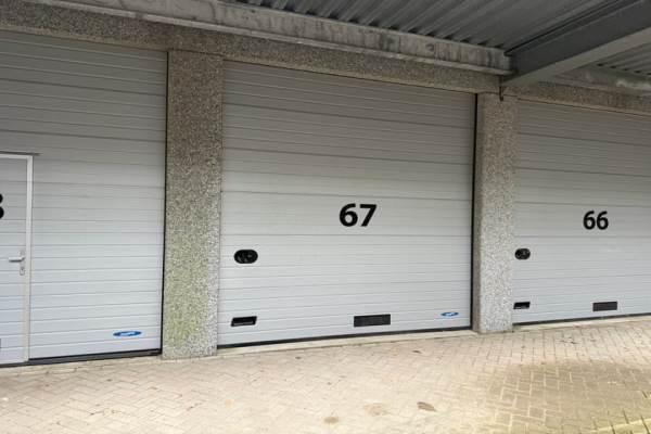 Garage Veerpolder 67A Warmond