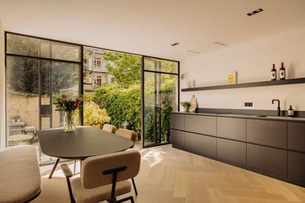 Woning Sluisstraat 15H Amsterdam