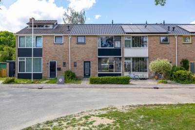 Woning Elzenhof 13 Zuidlaren