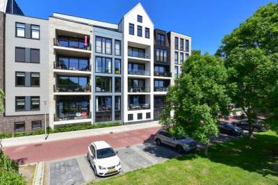 Woning Wilhelminakade 77 Uithoorn