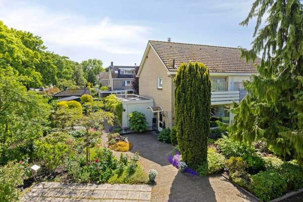 Woning Hertog Albrechtstraat 22 Bovenkarspel