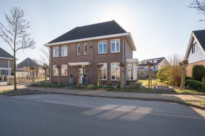 Woning Schipholtstraat 235 Enschede