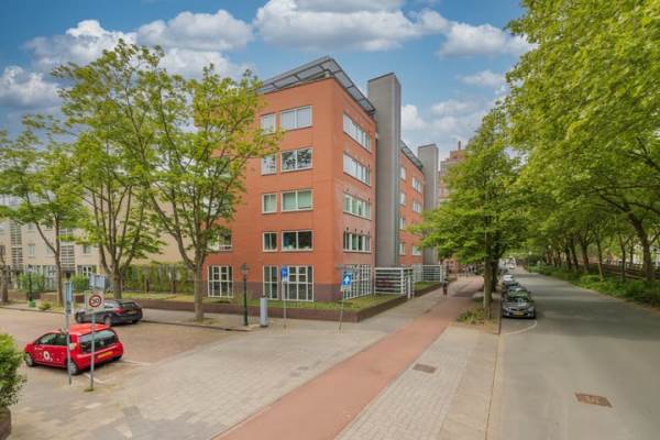 Woning Juliana van Stolberglaan 9Q Den Haag