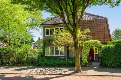 Woning Van Oldenbarneveltlaan 1 Hilversum