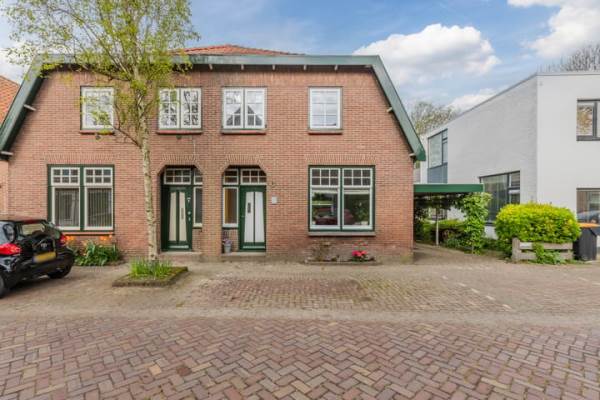Woning Dorpsstraat 213 Broek op Langedijk