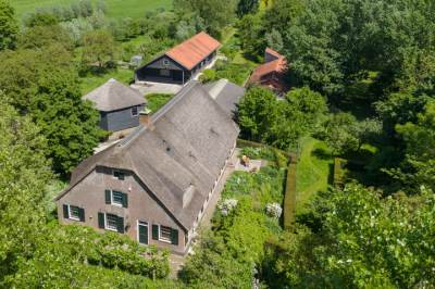 Woning Middelkoop 30 Leerbroek