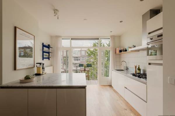 Woning Bestevâerstraat 103 Amsterdam