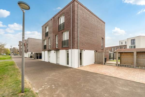 Woning Vidarstraat 4 Almere