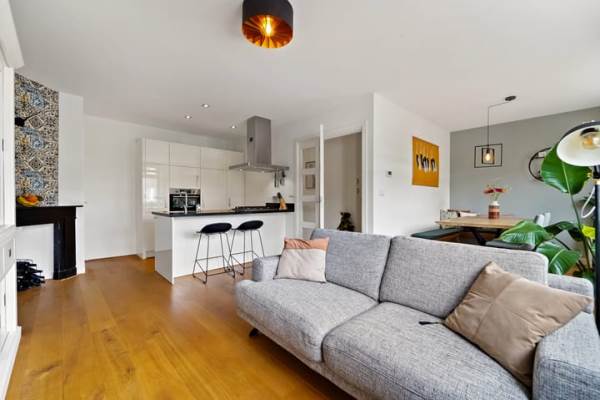 Woning Juliana van Stolberglaan 163 Den Haag