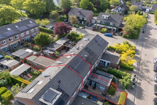 Woning Hooiklamp 14 Zwaag