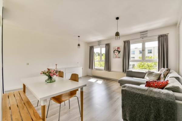 Woning Daniël Defoelaan 271 Amsterdam