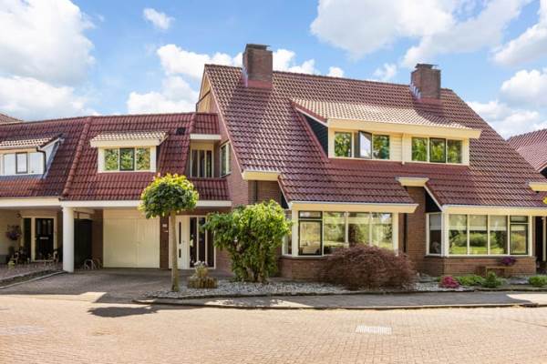 Woning Lou Bandystraat 21 Hengelo (OV)
