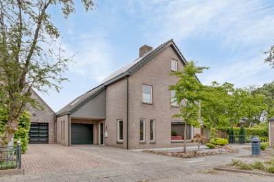 Woning H. Roland Holstlaan 15 Achtmaal
