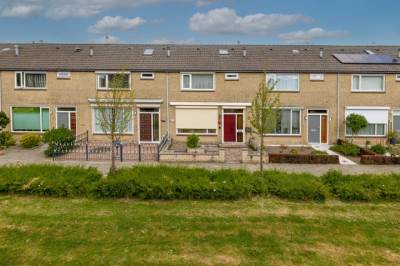 Woning Dwarsvliet 8 Zevenbergen