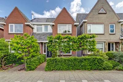 Woning Julianaplein 17 Boskoop